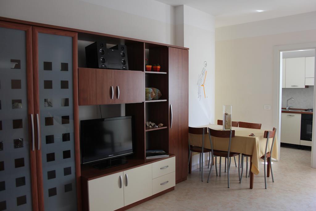 Blumen Bad Beach Apartment Metaponto Cameră foto